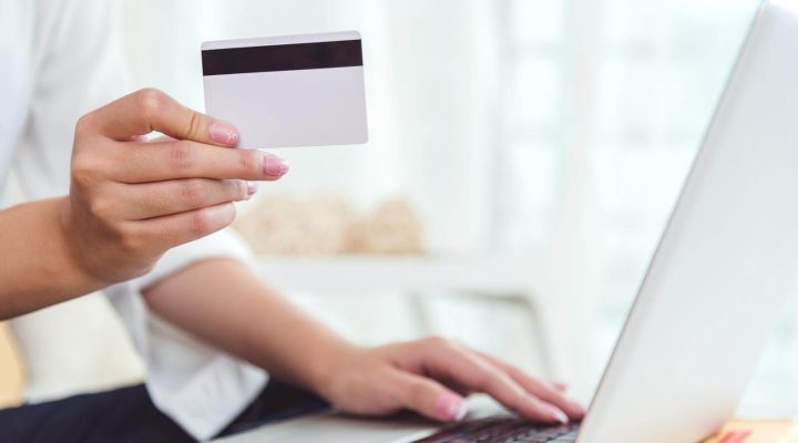 Como Vender Produtos Digitais e Transformar Cliques em Lucros